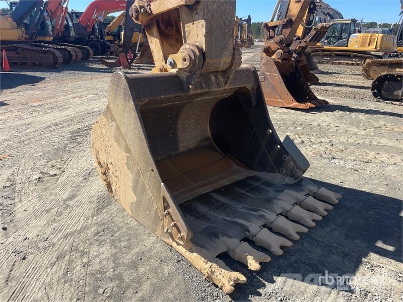 CAT 336F L Tracked Excavator Гусеничні екскаватори