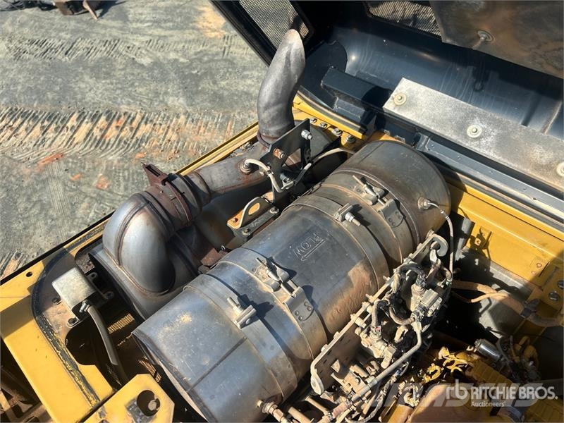 CAT 336F L Tracked Excavator Roomikekskavaatorid
