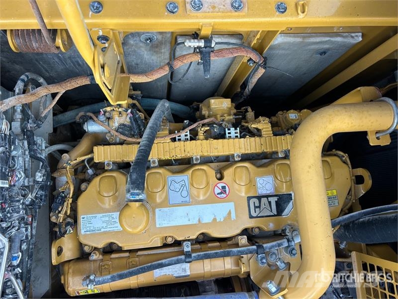 CAT 336F L Tracked Excavator Escavatori cingolati