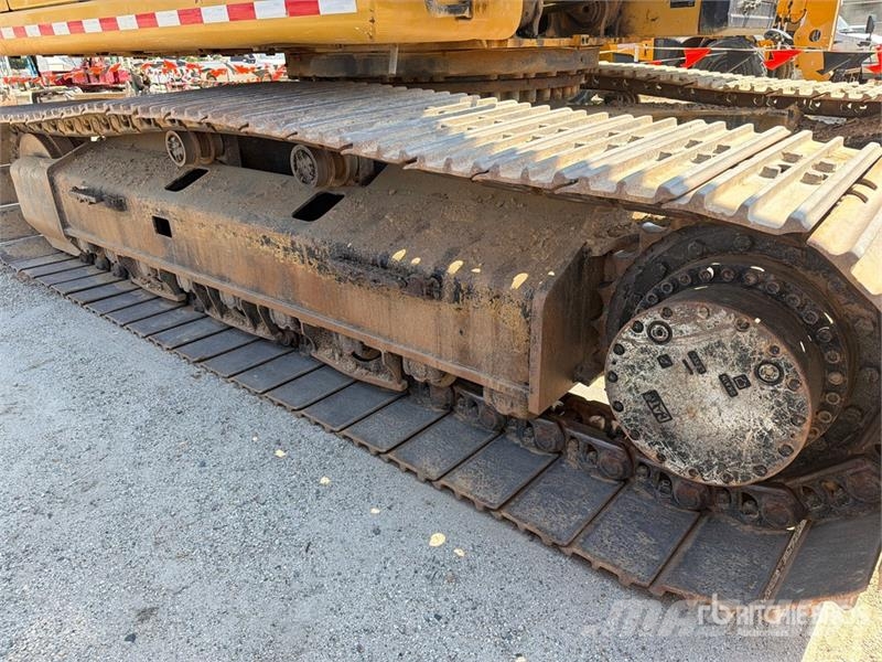 CAT 336F L Tracked Excavator Bagri goseničarji