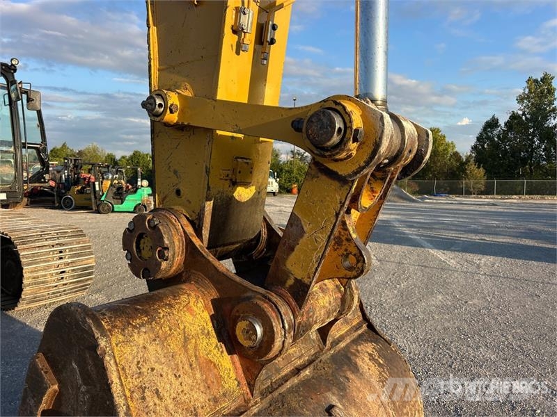 CAT 336F L Tracked Excavator Crawler excavators