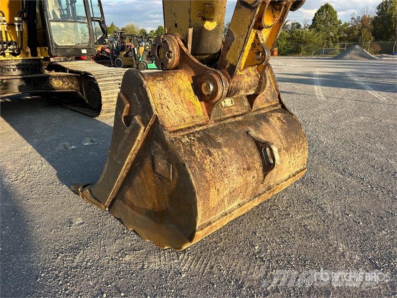 CAT 336F L Tracked Excavator Crawler excavators