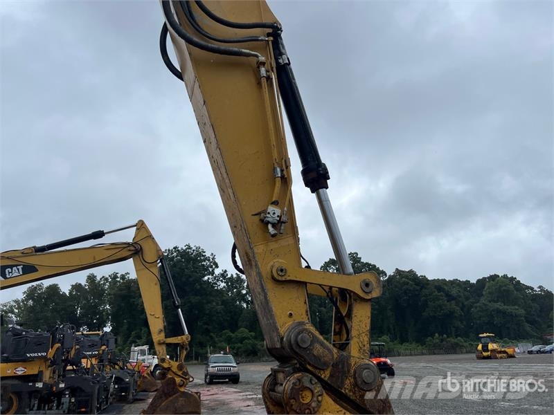 CAT 336F L Tracked Excavator Raupenbagger