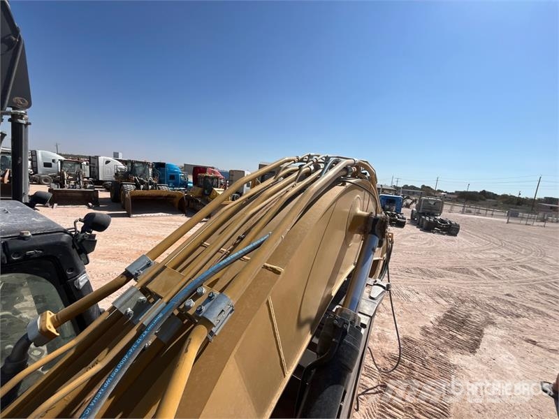 CAT 336F L Tracked Excavator Pásová rýpadla