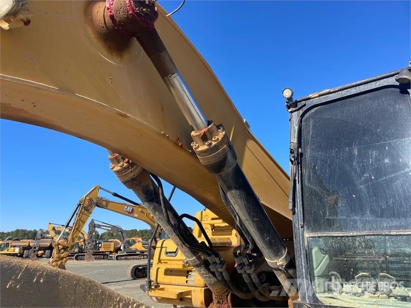 CAT 336F L Tracked Excavator Гусеничні екскаватори