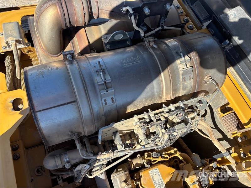CAT 336F L Tracked Excavator Crawler excavators