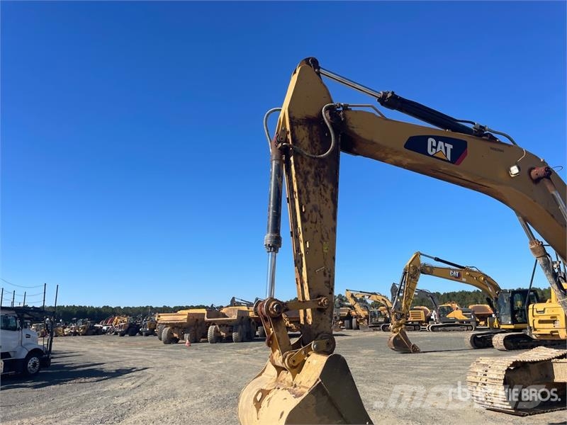 CAT 336F L Tracked Excavator Гусеничні екскаватори