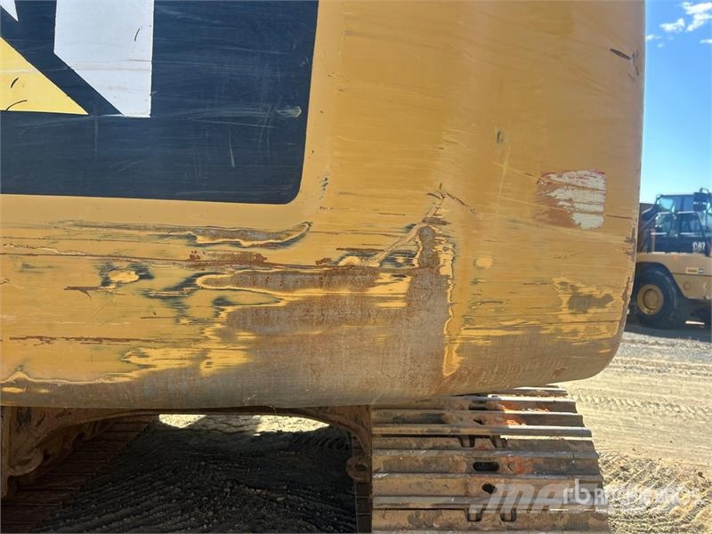 CAT 336F L Tracked Excavator Roomikekskavaatorid