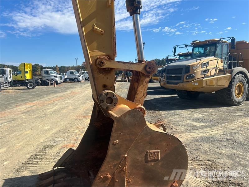 CAT 336F L Tracked Excavator Roomikekskavaatorid