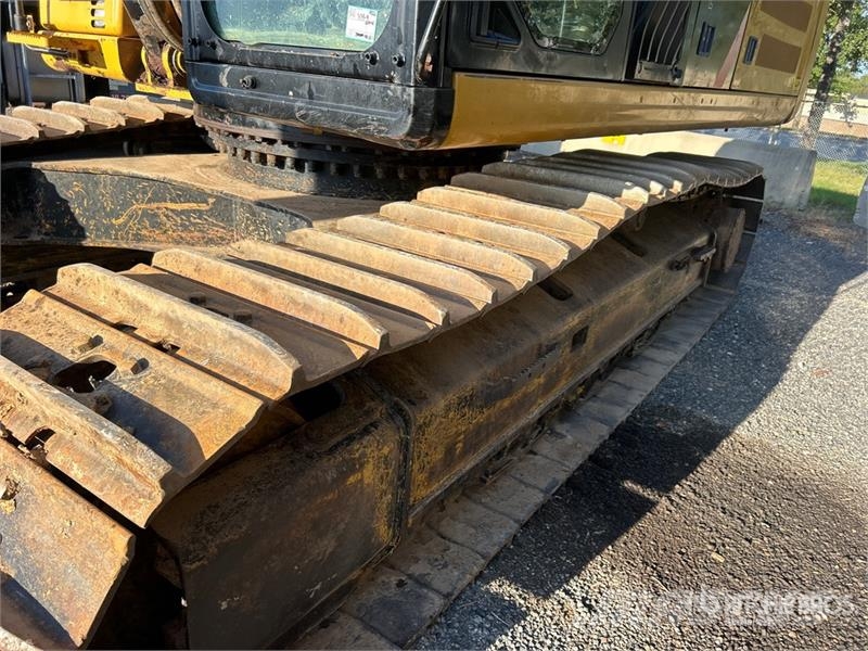 CAT 336FL Tracked Excavator Pásová rýpadla