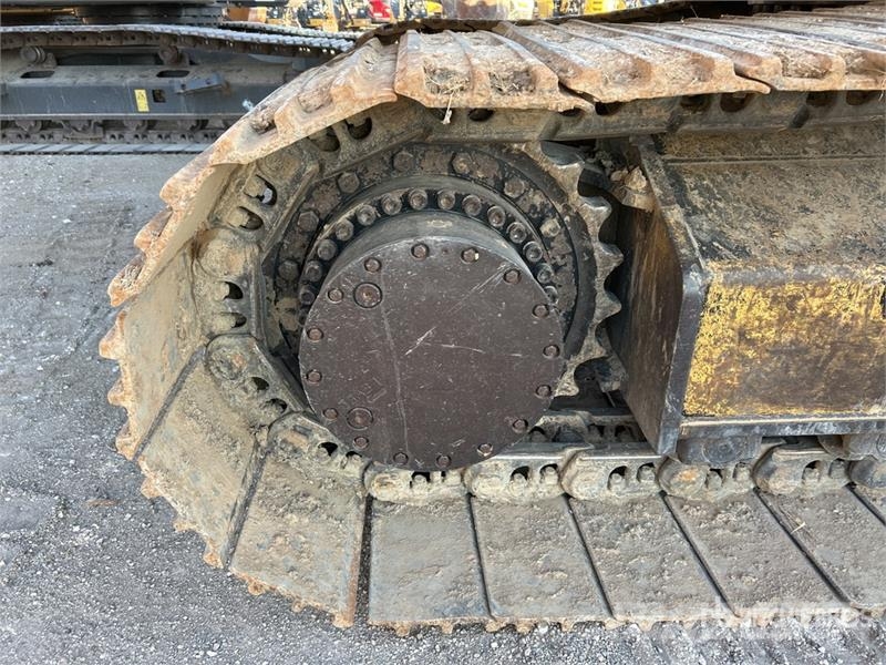 CAT 336FL Tracked Excavator Pásová rýpadla