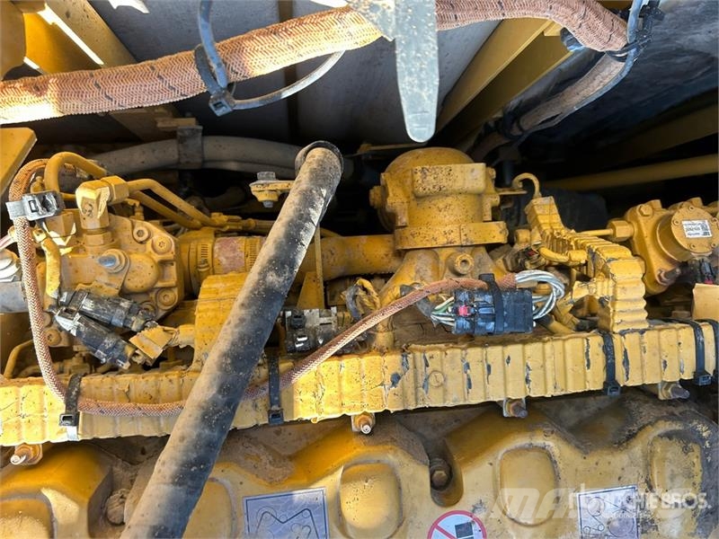 CAT 336FL Tracked Excavator Pásová rýpadla