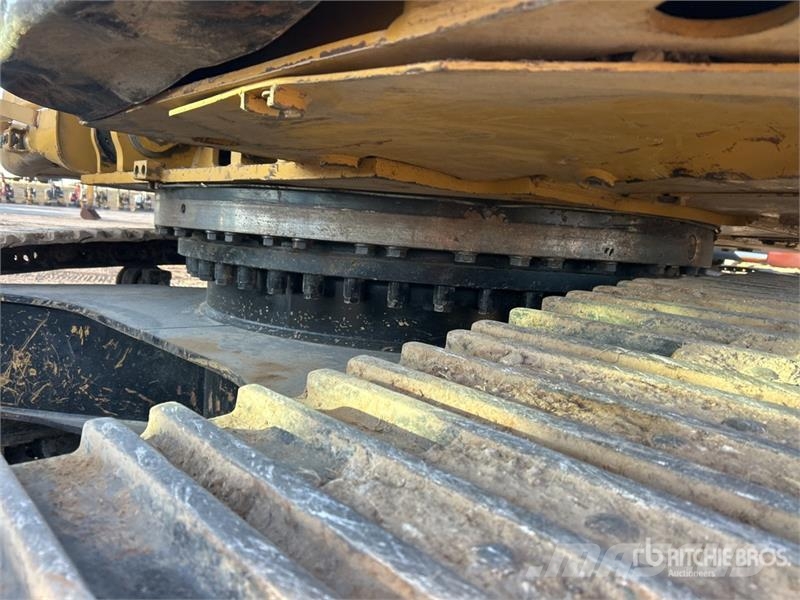CAT 336FL Tracked Excavator Pásová rýpadla