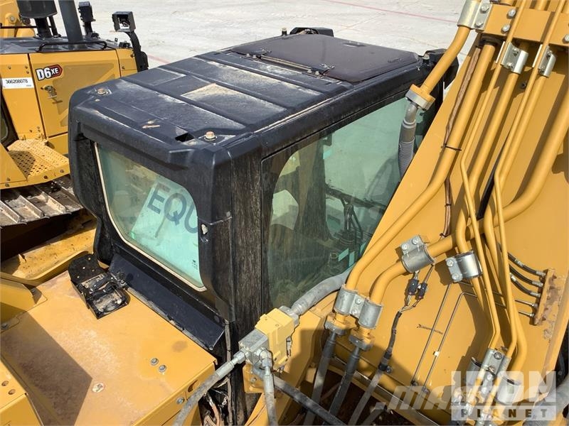 CAT 340 Tracked Excavator Kāpurķēžu ekskavatori