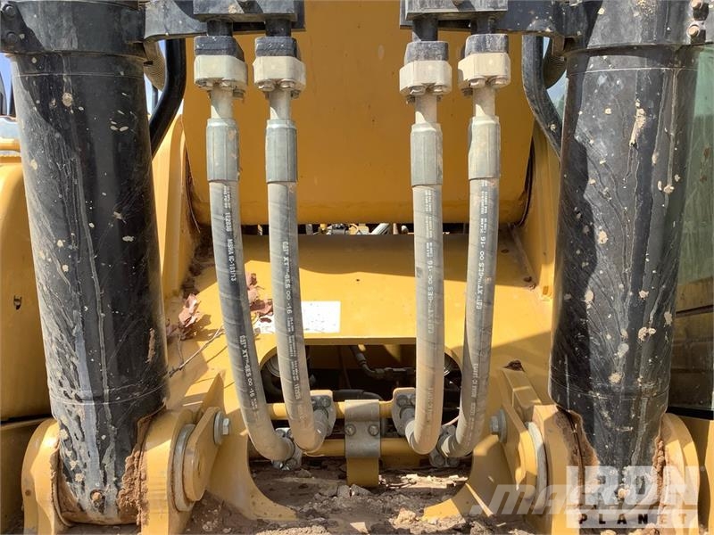 CAT 340 Tracked Excavator Kāpurķēžu ekskavatori