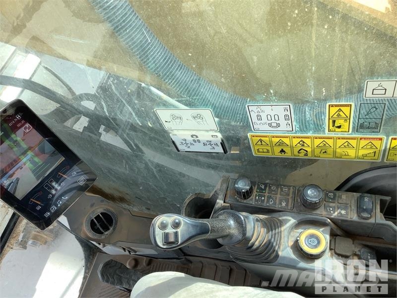 CAT 340 Tracked Excavator Kāpurķēžu ekskavatori
