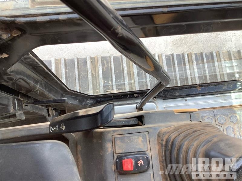 CAT 340 Tracked Excavator Kāpurķēžu ekskavatori