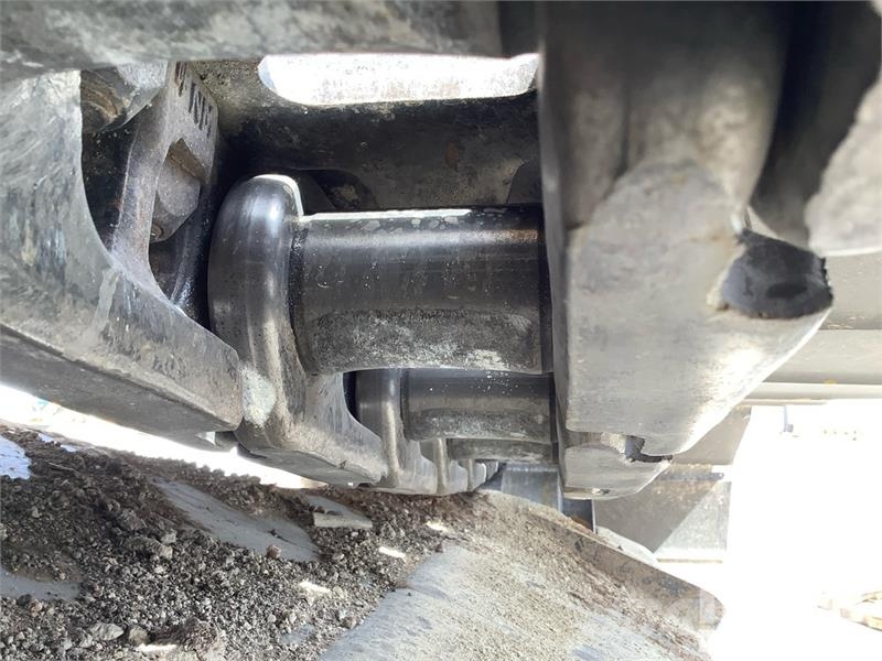 CAT 340 Tracked Excavator Kāpurķēžu ekskavatori