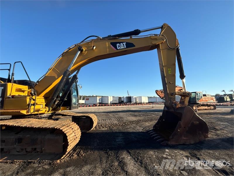 CAT 349F L Tracked Excavator Гусеничні екскаватори