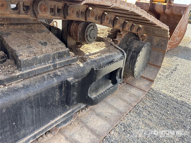 CAT 352FLRE Tracked Excavator Kāpurķēžu ekskavatori