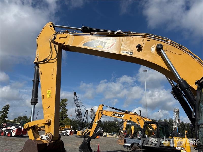 CAT 352FLRE Tracked Excavator Kāpurķēžu ekskavatori