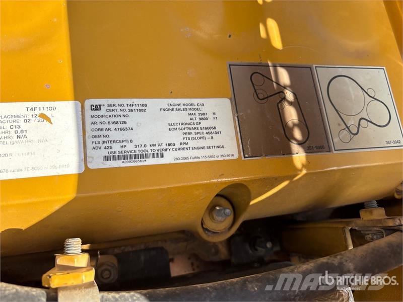 CAT 352FLRE Tracked Excavator Kāpurķēžu ekskavatori