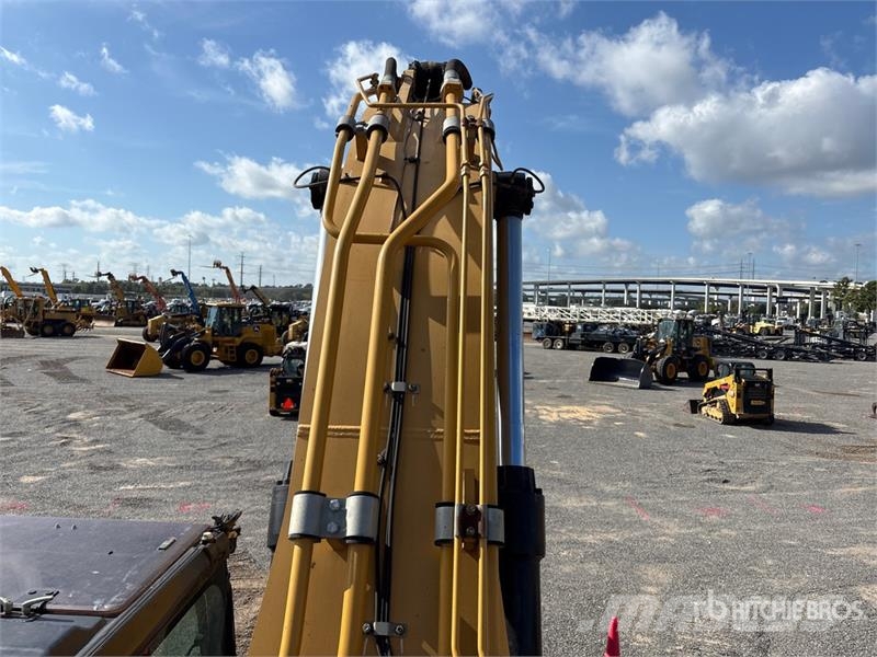 CAT 352FLRE Tracked Excavator Kāpurķēžu ekskavatori