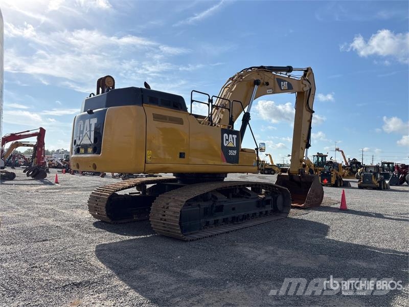 CAT 352FLRE Tracked Excavator Kāpurķēžu ekskavatori