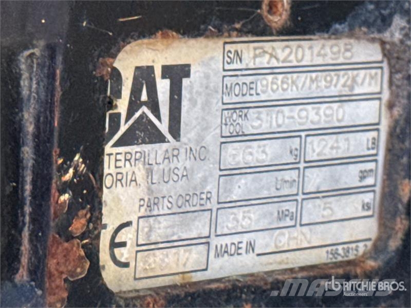 CAT 36 in Quick Coupler - Fits Cat 966K / M972K / M 퀵 커넥터