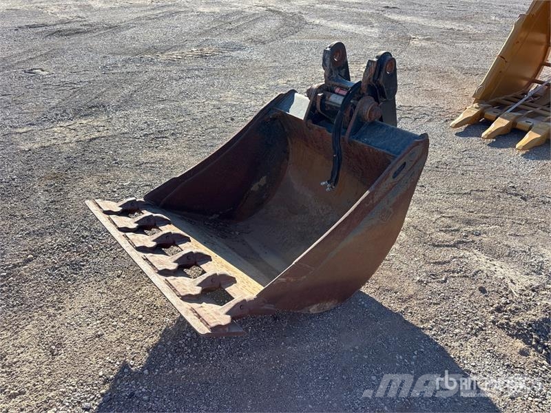 CAT 40 in Q/C Digging Excavator Bucket Kanalak