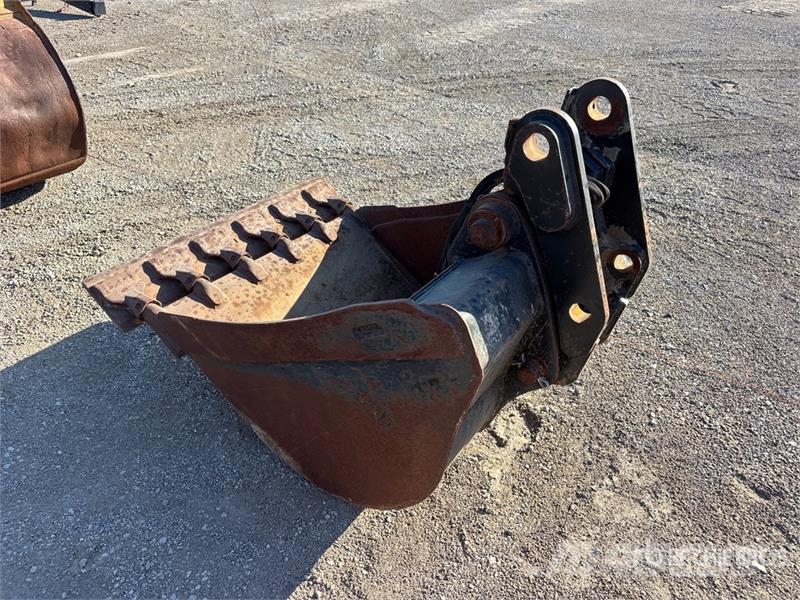 CAT 40 in Q/C Digging Excavator Bucket Kanalak
