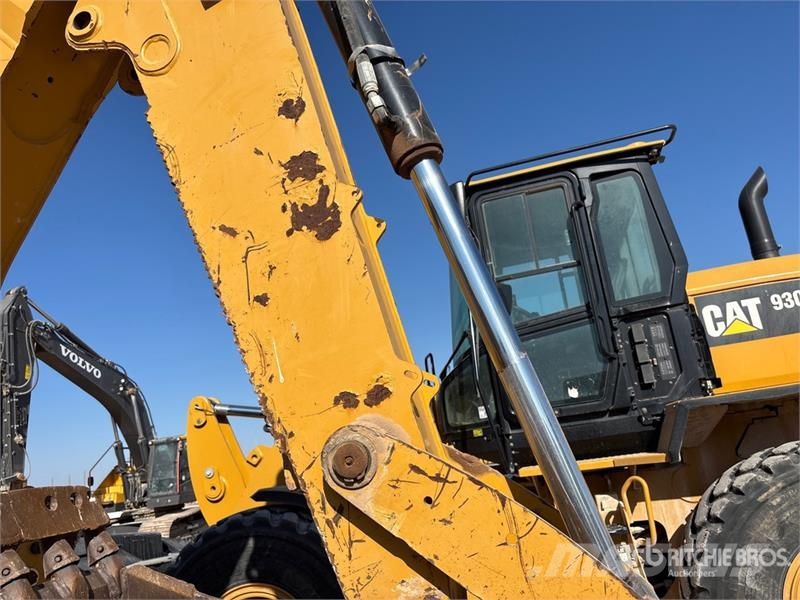 CAT 415F2 4x4 Backhoe Loader Ekskavaatorlaadurid
