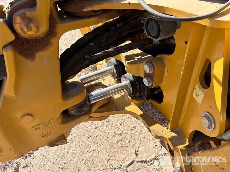 CAT 415F2 4x4 Backhoe Loader Ekskavaatorlaadurid
