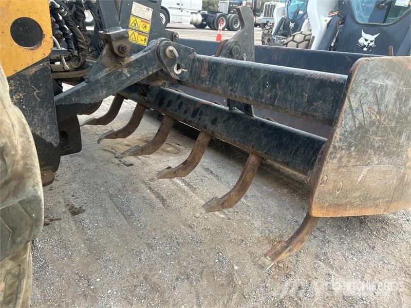 CAT 415F2IL 4x4 Landscape Loader Wheel loaders