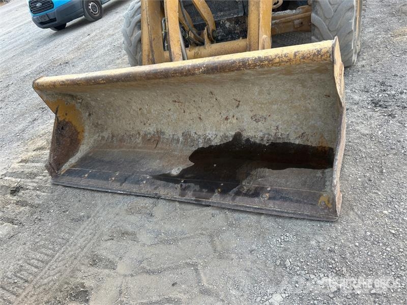 CAT 415F2IL 4x4 Landscape Loader Wheel loaders