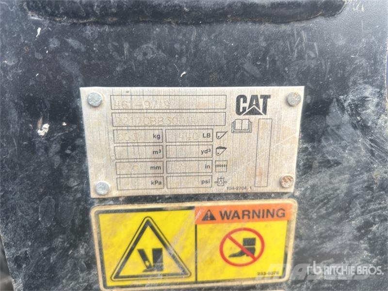 CAT 415F2IL 4x4 Landscape Loader Wheel loaders