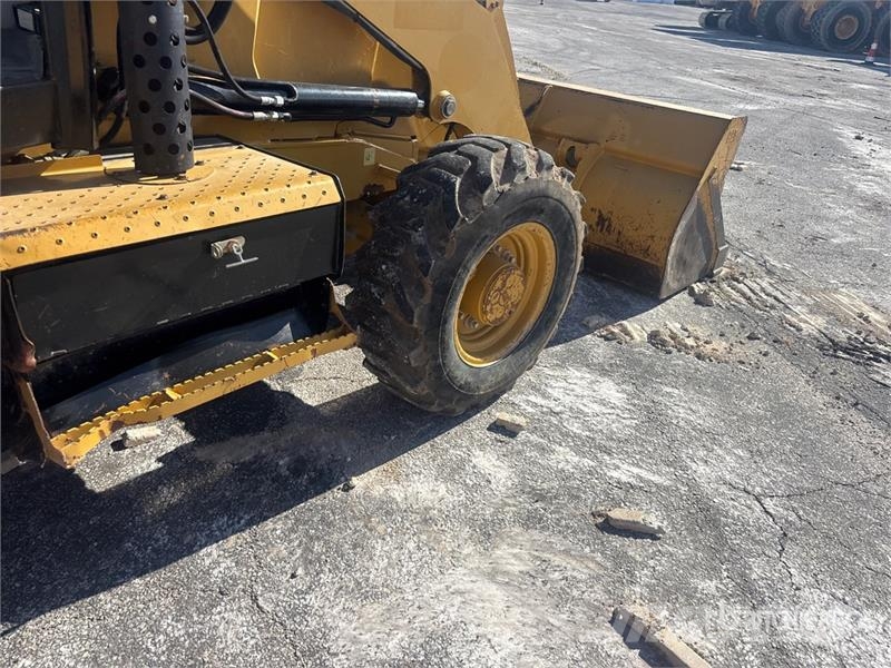CAT 416F Rovokopači
