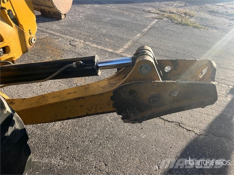 CAT 416F Rovokopači
