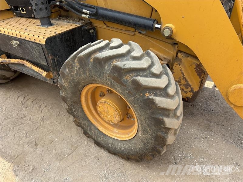 CAT 416F2 Εκσκαφείς Φορτωτές τύπου JCB