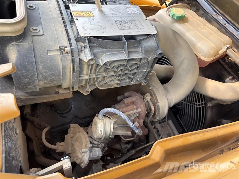 CAT 416F2 Εκσκαφείς Φορτωτές τύπου JCB