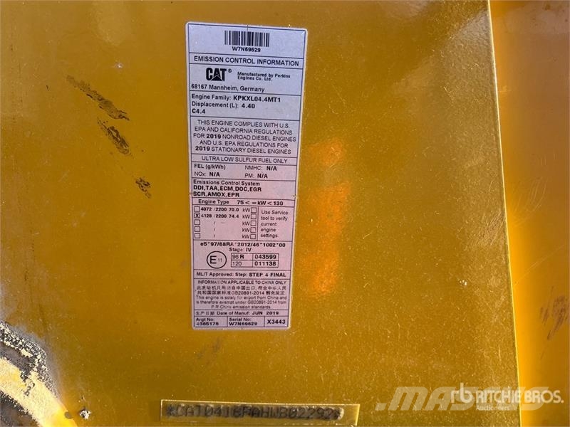CAT 416F2 لوادر ذات جرافات عكسية