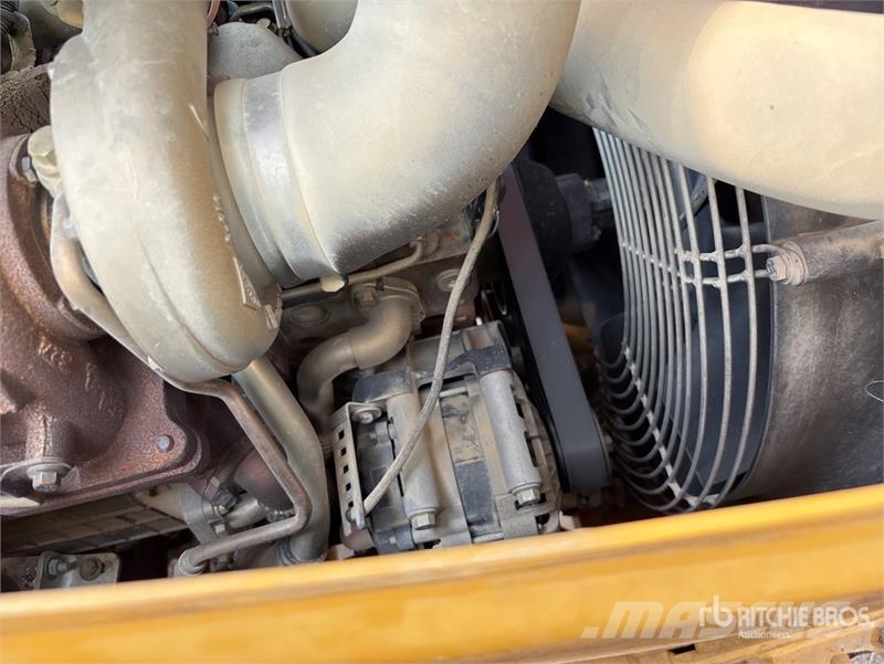 CAT 416F2 Εκσκαφείς Φορτωτές τύπου JCB