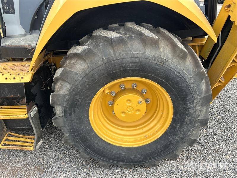CAT 416F2 Kotrórakodók