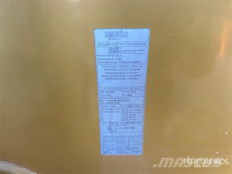 CAT 416F2 لوادر ذات جرافات عكسية
