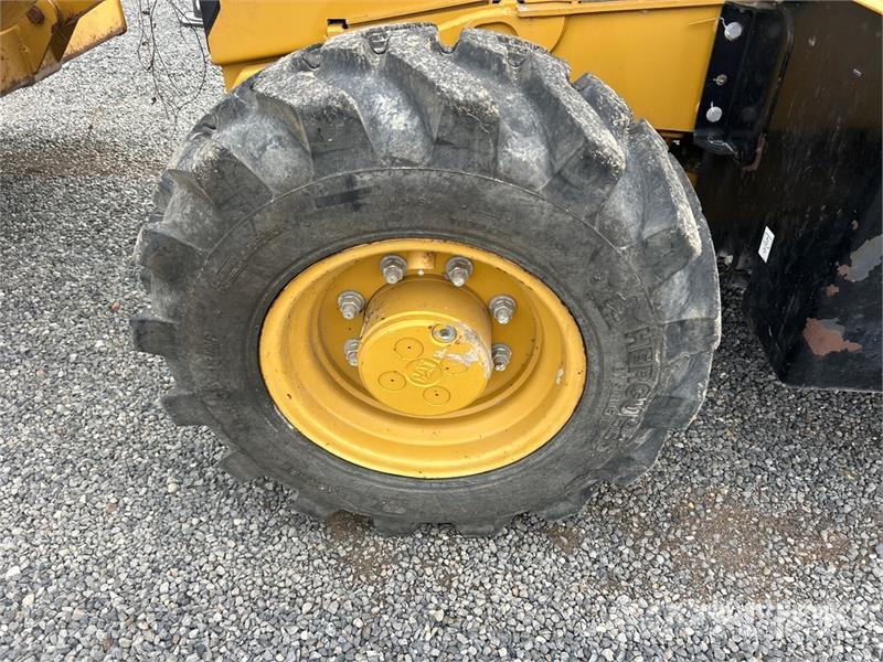 CAT 416F2 Kotrórakodók