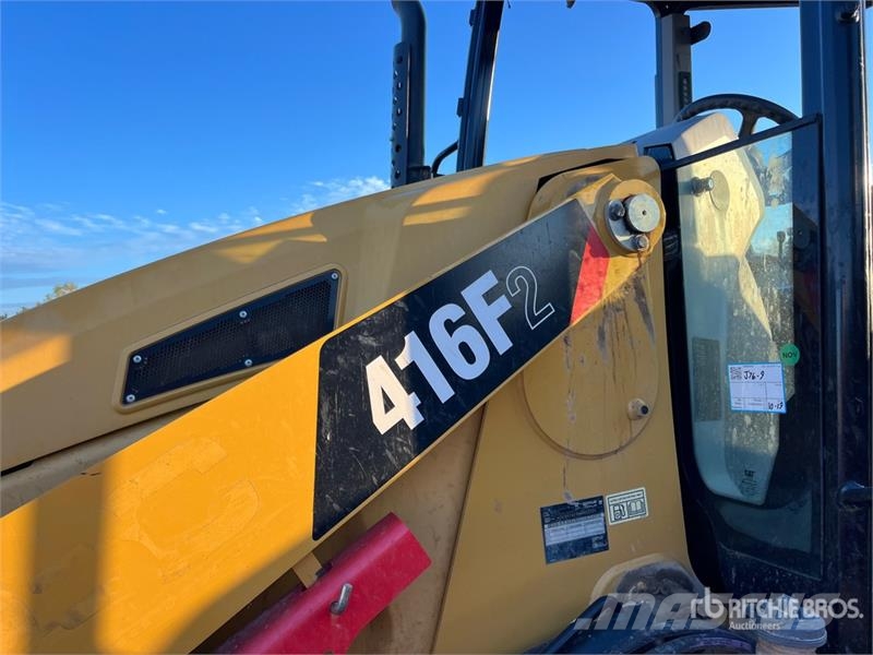 CAT 416F2 لوادر ذات جرافات عكسية