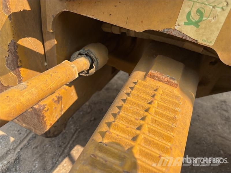CAT 416F2 Εκσκαφείς Φορτωτές τύπου JCB