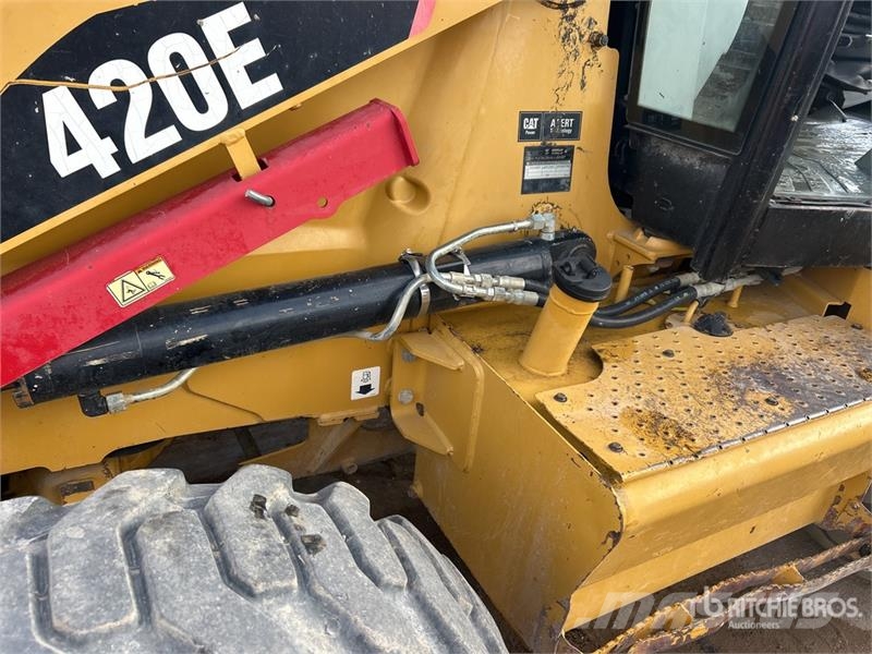 CAT 420E Backhoe loaders