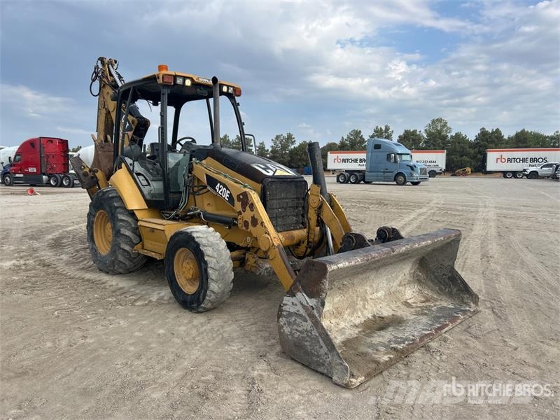 CAT 420E Backhoe loaders