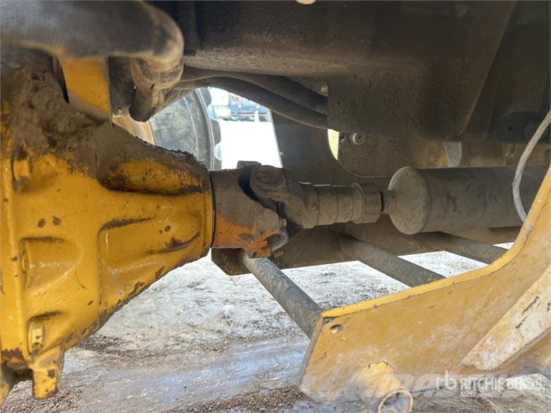 CAT 420E Backhoe loaders